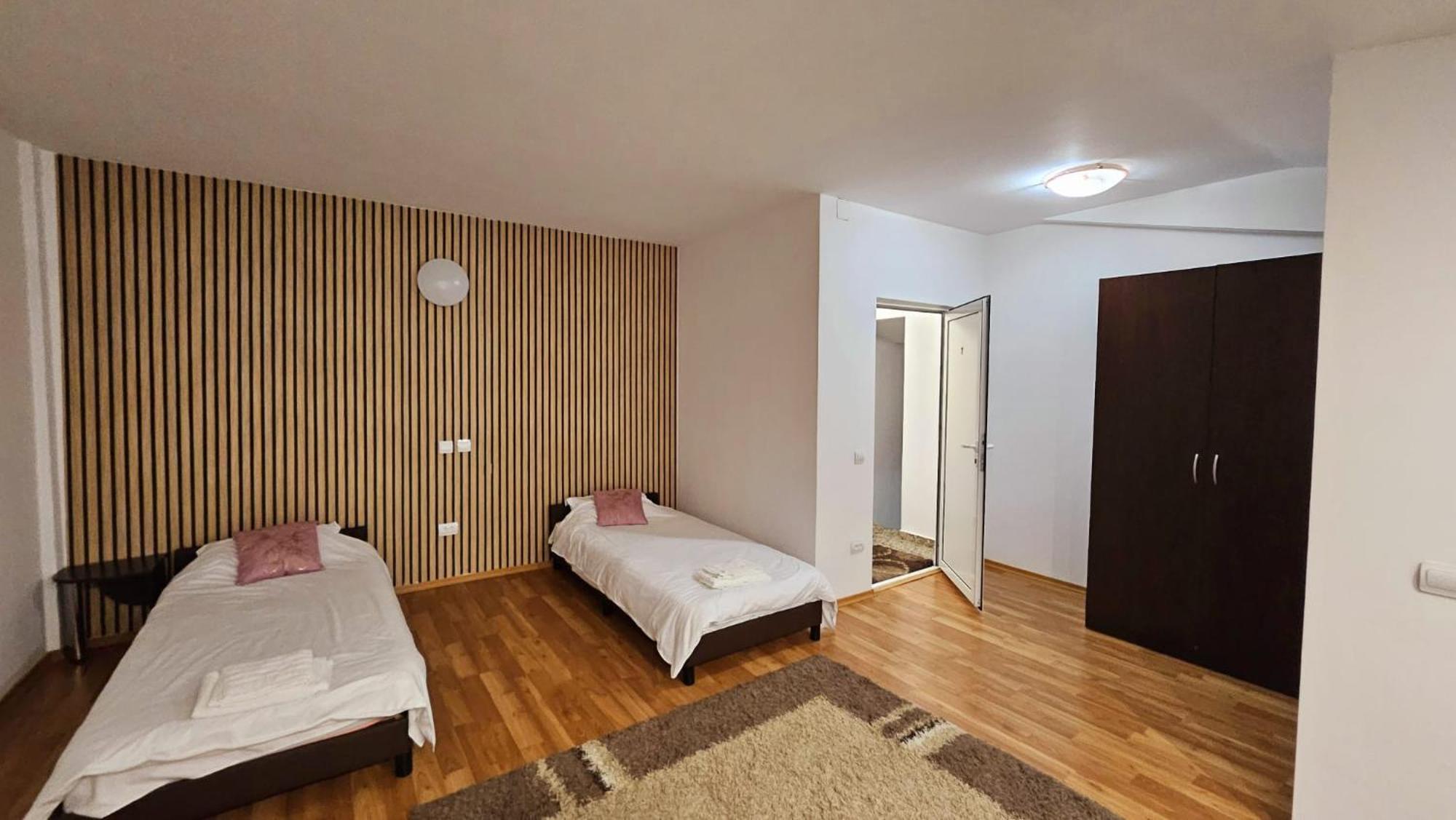 Apartamente Elegante In Regim Hotelier Iasi Exterior foto